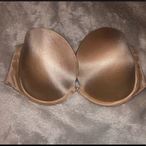 Victoria’s Secret strapless convertible bra